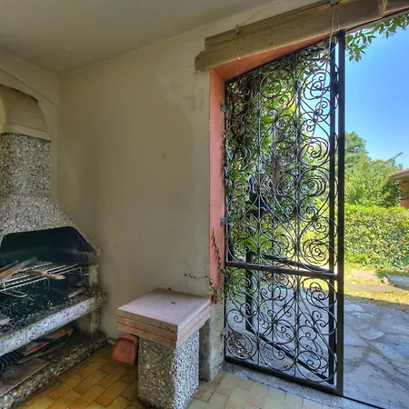 Double House - Happy Apartament Ispra