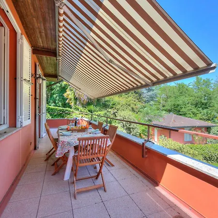 Double House - Happy Apartamento Ispra